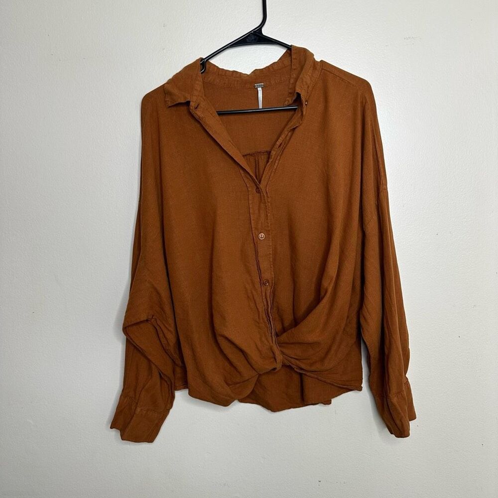Young Fabulous and Broke Burnt Orange Linen Blend Blouse‎ Twist Front size Large